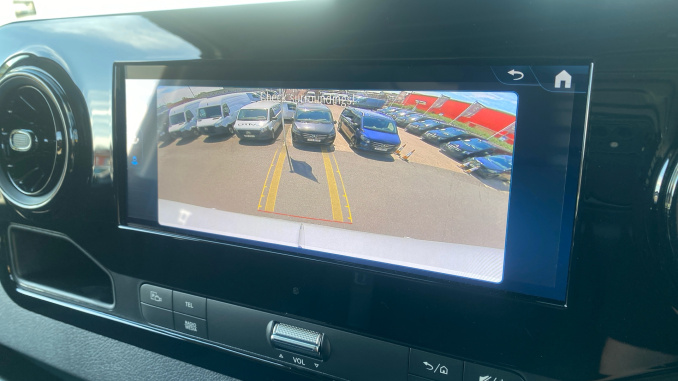 Mercedes-Benz Sprinter 315Cdi L3 Diesel Rwd 3.5t H2 Pro Van 9G-Tronic - Image 2